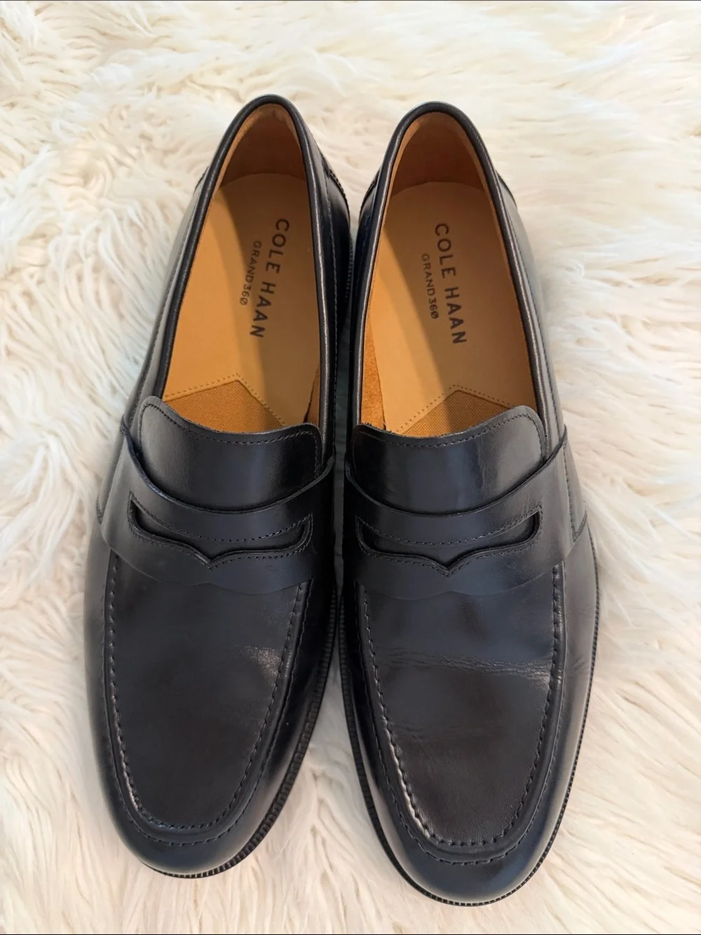 Cole Haan Black Man Made and Leather Slip-On Penny Loafers size 9.5 BNWOT